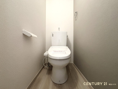 ��ʌ��������܎s�΋撆�� �̐V�z��ˌ��Ẵg�C��