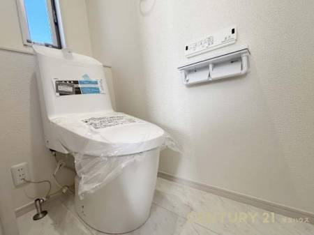 ��ʌ��t�����s����8���ڂ̐V�z��ˌ��Ẵg�C��