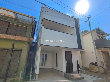 ��ʌ�����s�Ő�2���ڂ̐V�z��ˌ��Ă̌��n�O�ώʐ^
