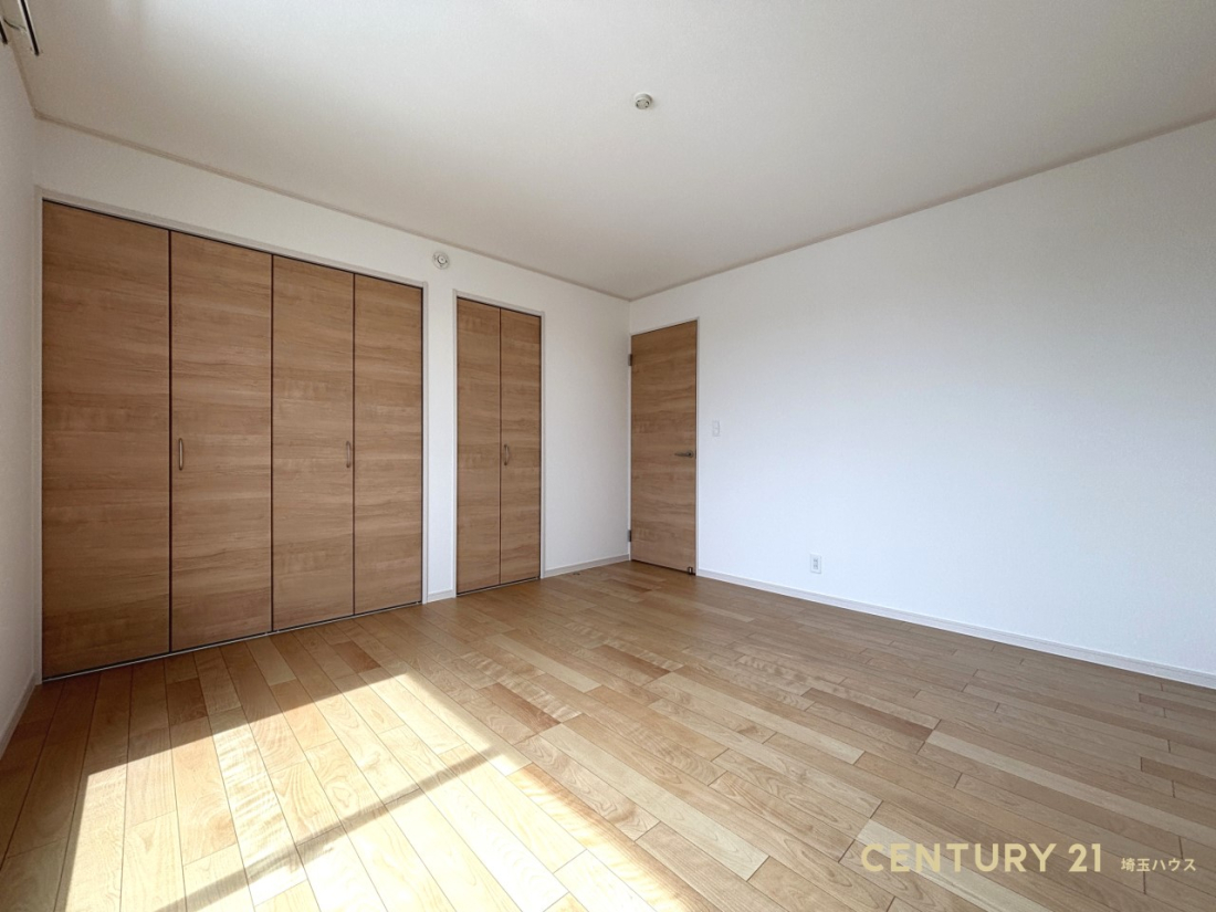 ��ʌ�����s���6���ڂ̐V�z��ˌ��Ă̐Q��